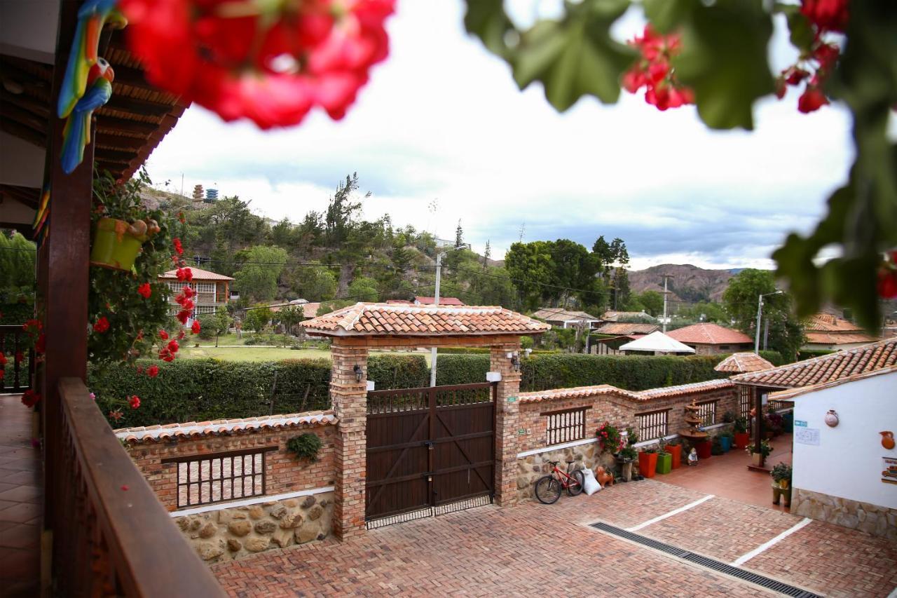 Hotel Villa Alegria Sáchica 外观 照片